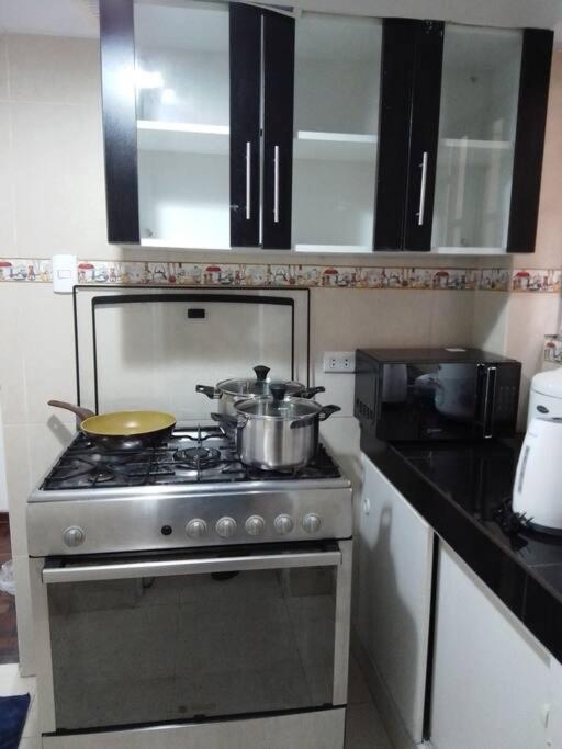 Bonito Departamento En Miraflores Apartment *